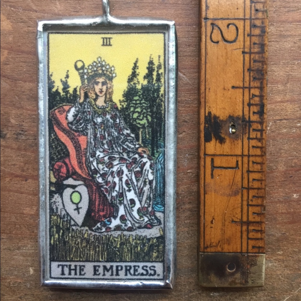 EMPRESS III TAROT MYSTIC SOLDERED PENDANT MAGICK